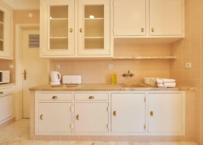 Campo Pequeno Prestige 게스트하우스