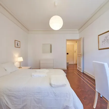 ゲストハウス Campo Pequeno Prestige リスボン